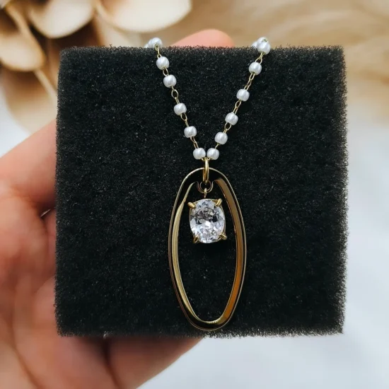 “Pearly” μενταγιόν με πέρλα